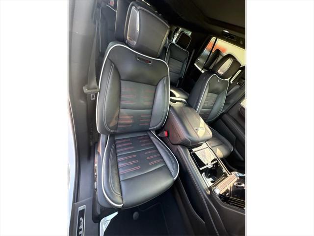 2025 GMC Yukon 4WD AT4 Ultimate