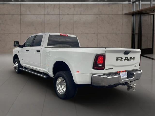 2025 Ram 3500 Big Horn Crew Cab 4x4 8' Box