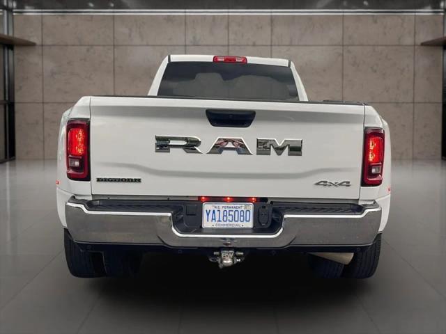2025 Ram 3500 Big Horn Crew Cab 4x4 8' Box