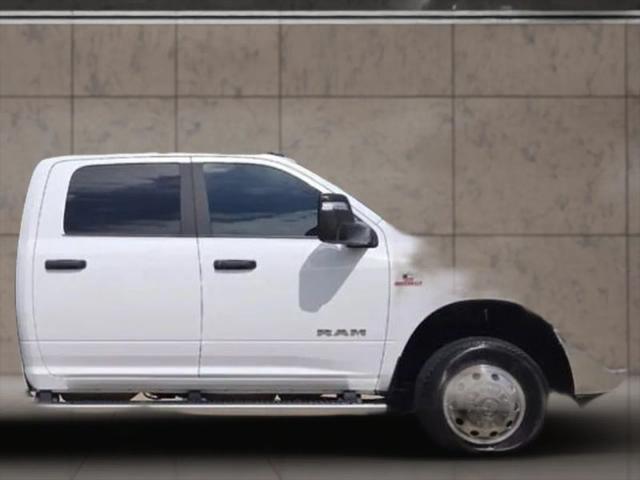 2025 Ram 3500 Big Horn Crew Cab 4x4 8' Box