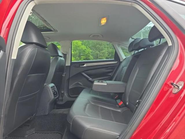 2018 Volkswagen Passat 2.0T SE