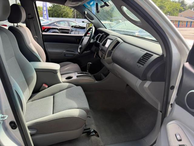 2006 Toyota Tacoma Base V6