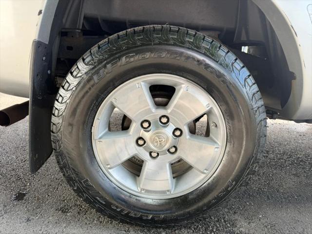 2006 Toyota Tacoma Base V6
