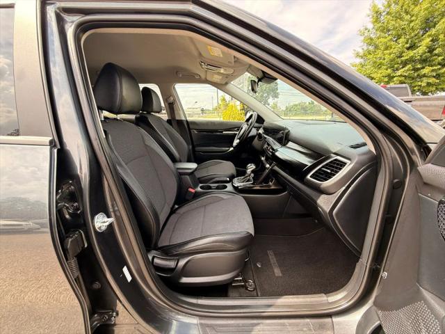 2025 Kia Seltos S