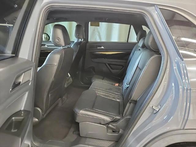 2020 Volkswagen Atlas Cross Sport 3.6L V6 SE w/Technology R-Line
