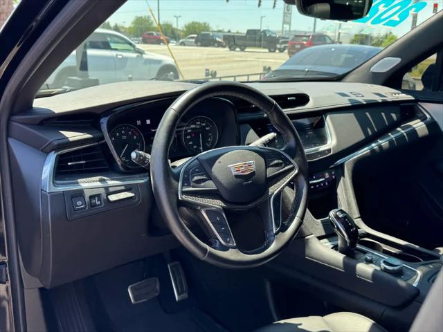 2023 Cadillac XT5 AWD Sport
