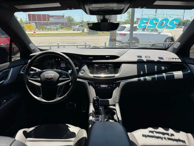 2023 Cadillac XT5 AWD Sport