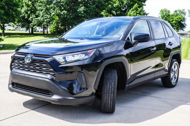 2022 Toyota RAV4 Hybrid LE