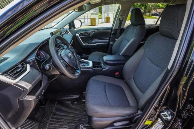 2022 Toyota RAV4 Hybrid LE