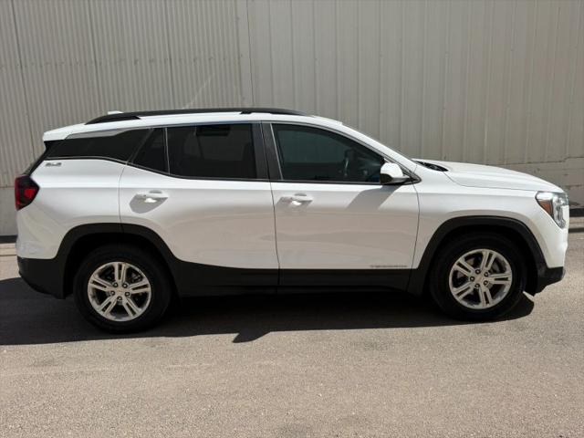 2022 GMC Terrain FWD SLE
