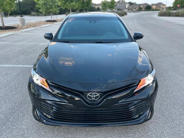 2019 Toyota Camry LE for sale in Del Valle, TX