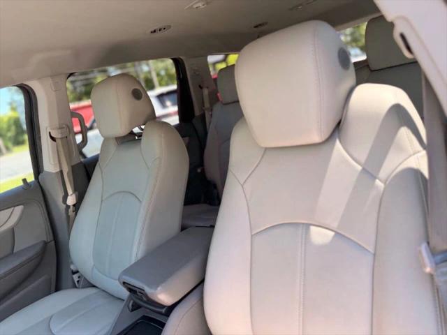 2016 Chevrolet Traverse 2LT