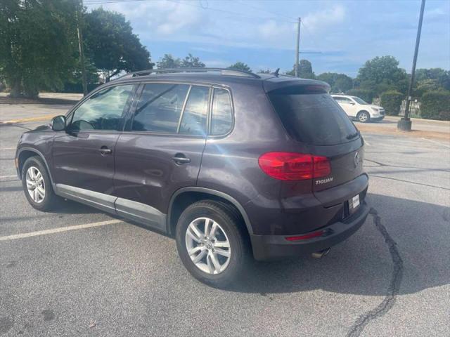 2016 Volkswagen Tiguan S