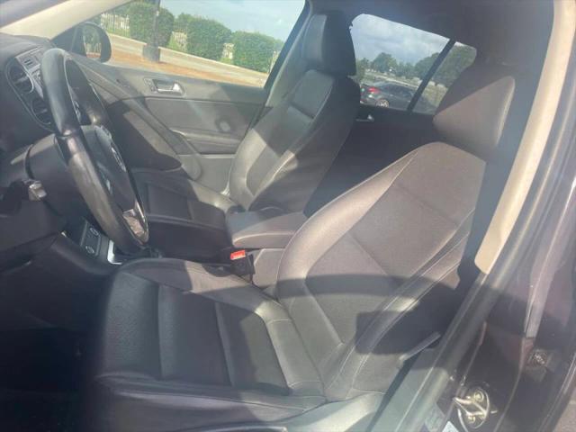 2016 Volkswagen Tiguan S