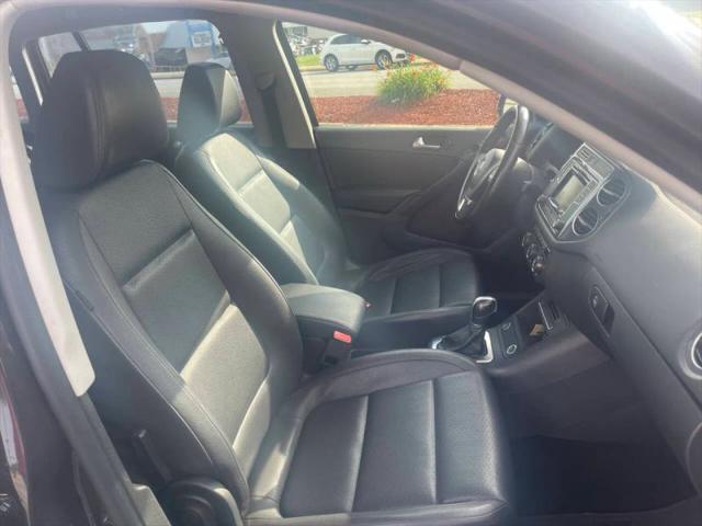 2016 Volkswagen Tiguan S