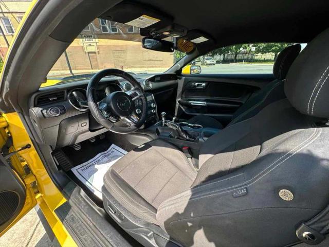 2015 Ford Mustang V6