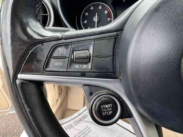 2017 Alfa Romeo Giulia Ti RWD