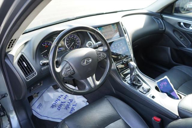 2015 INFINITI Q50 Premium