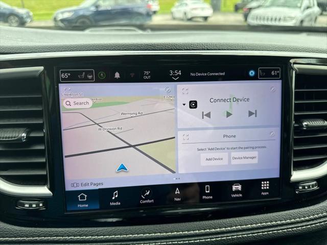 2022 Chrysler Pacifica Hybrid Touring L