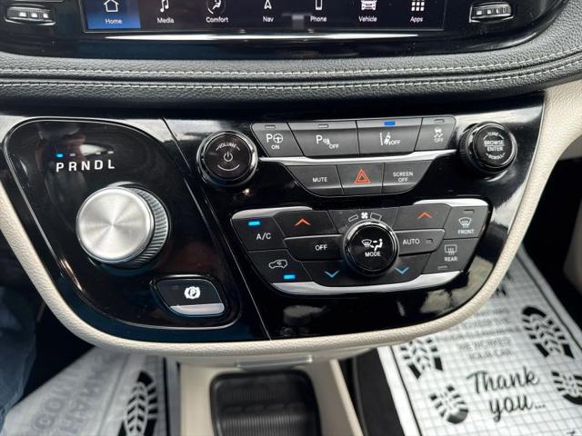 2022 Chrysler Pacifica Hybrid Touring L