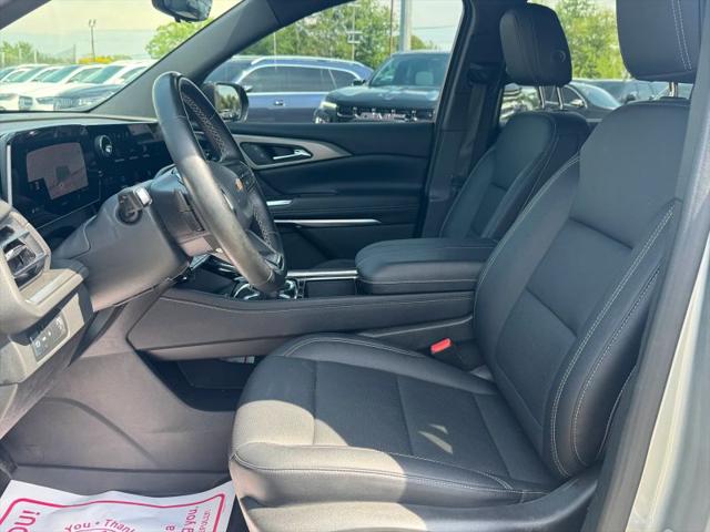 2026 Chevrolet Traverse FWD LT