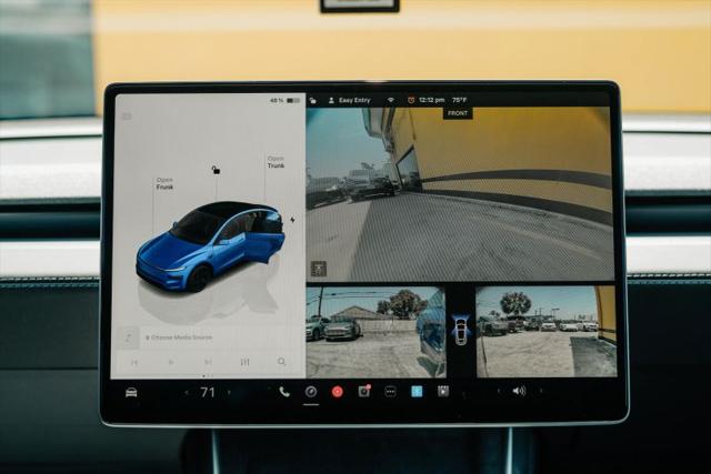 2026 Tesla Model Y Base