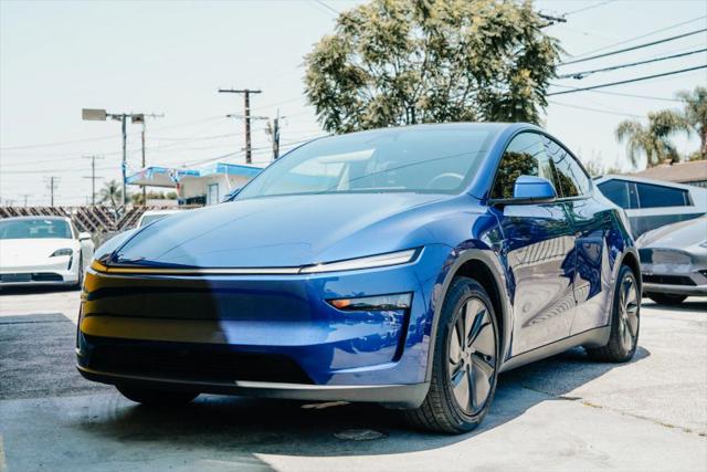 2026 Tesla Model Y Base
