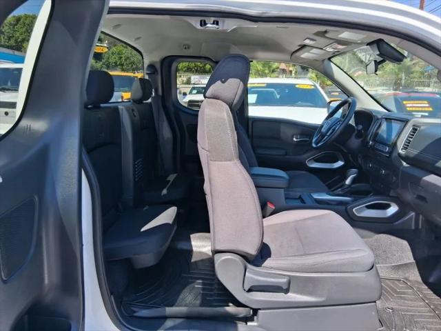 2023 Nissan Frontier King Cab SV 4x2