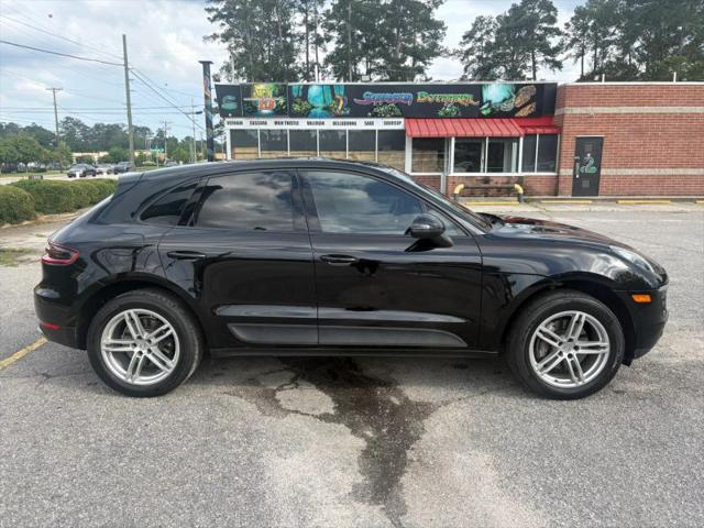 2017 Porsche Macan Base