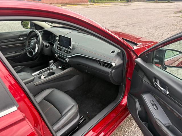 2019 Nissan Altima 2.5 SR