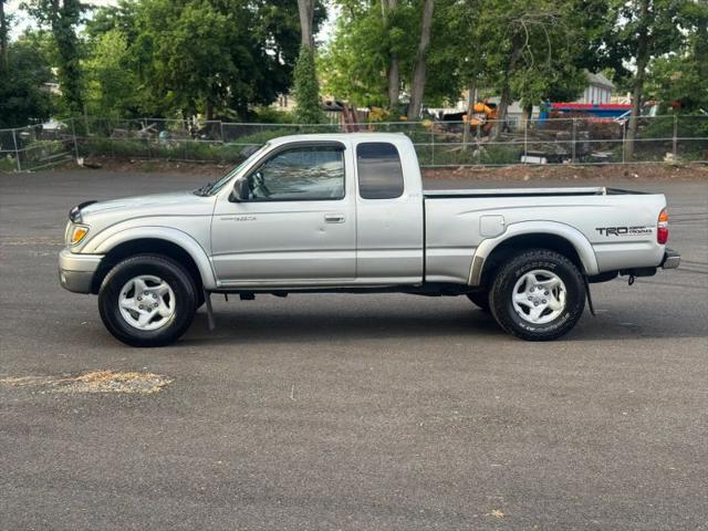 2002 Toyota Tacoma Base V6