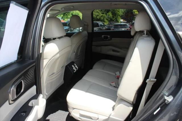 2021 Kia Sorento S