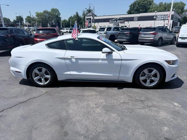 2016 Ford Mustang V6