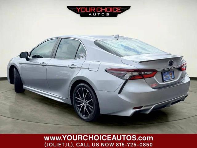 2022 Toyota Camry SE