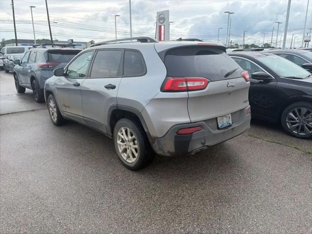 2017 Jeep Cherokee Sport FWD