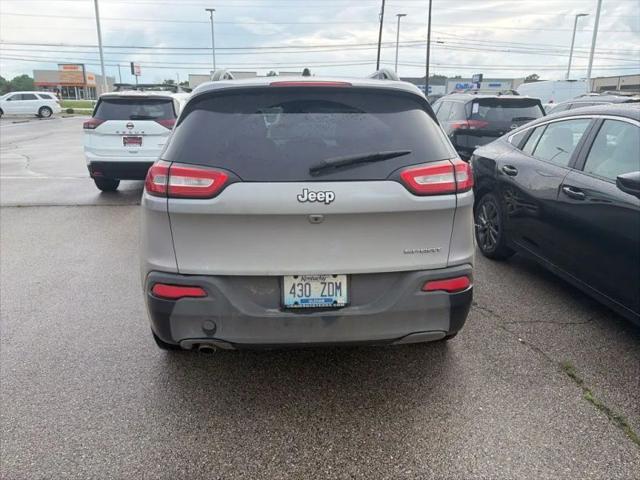 2017 Jeep Cherokee Sport FWD