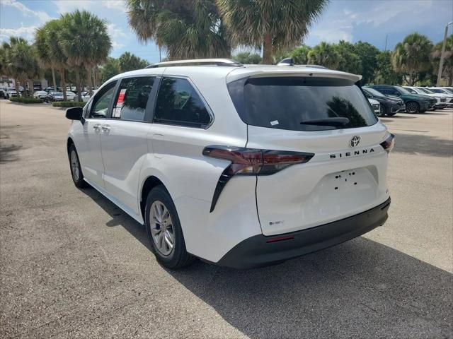 2026 Toyota Sienna XLE
