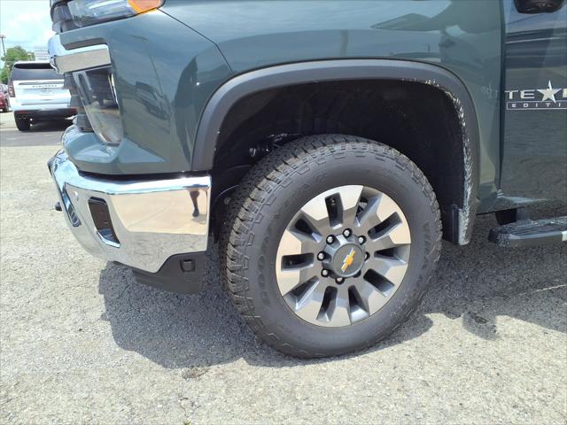 2026 Chevrolet Silverado 2500HD Crew Cab, Standard Bed, LT, 4WD