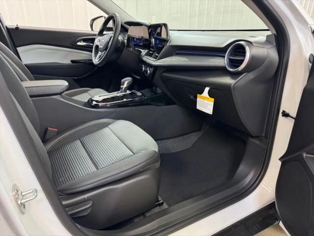 2026 Chevrolet Trax FWD LT