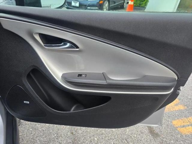 2013 Chevrolet Volt Base