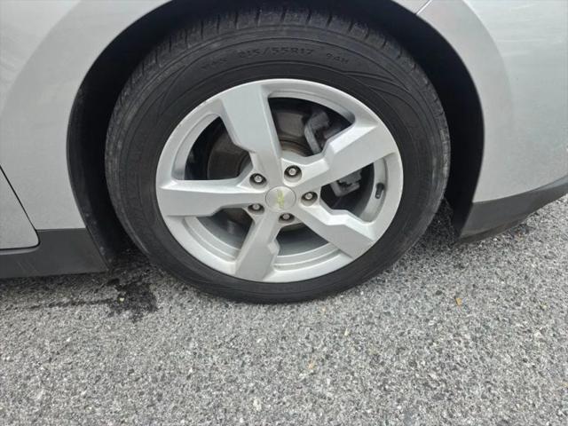 2013 Chevrolet Volt Base