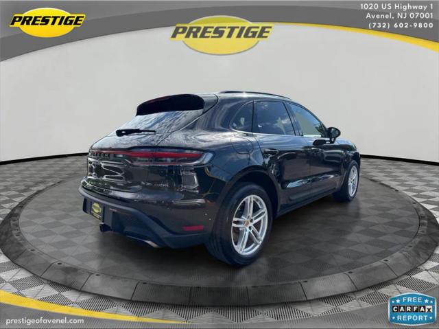 2022 Porsche Macan Base