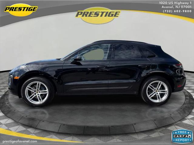 2022 Porsche Macan Base