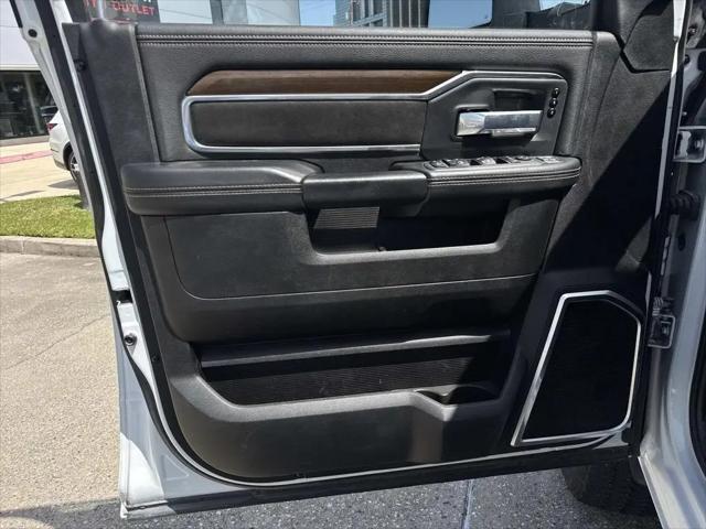 2024 Ram 2500 Laramie Crew Cab 4x4 64 Box