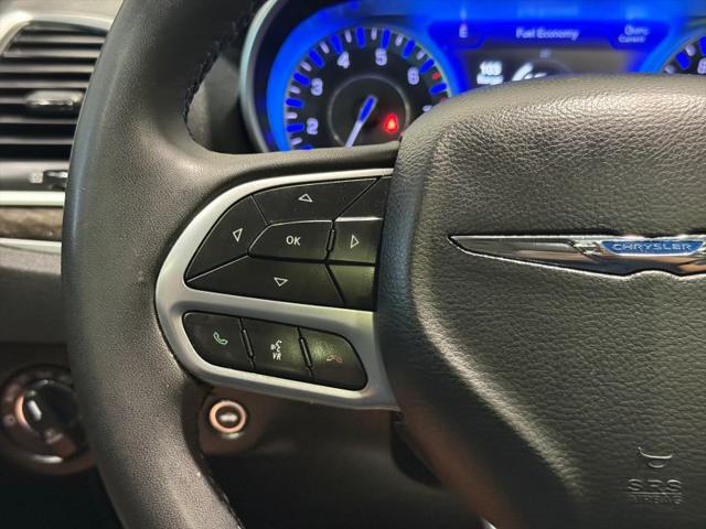 2023 Chrysler 300 Touring L