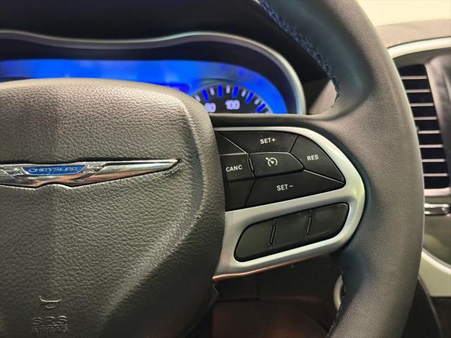 2023 Chrysler 300 Touring L