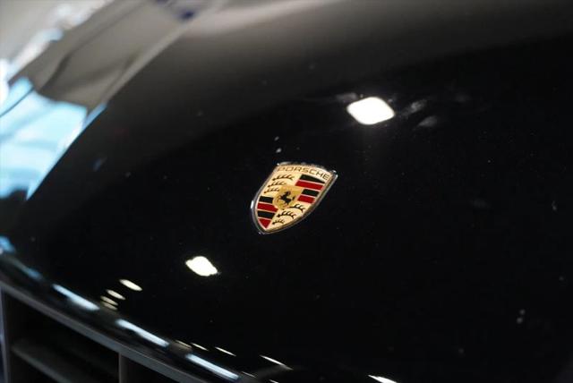 2018 Porsche Macan Base