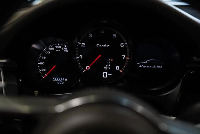 2018 Porsche Macan Base