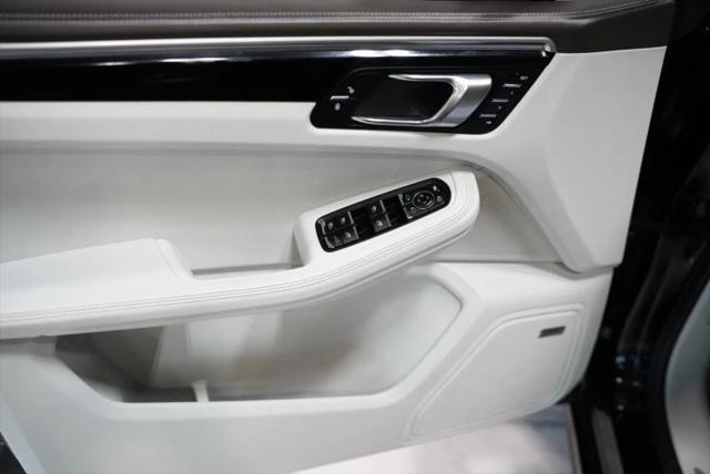 2018 Porsche Macan Base
