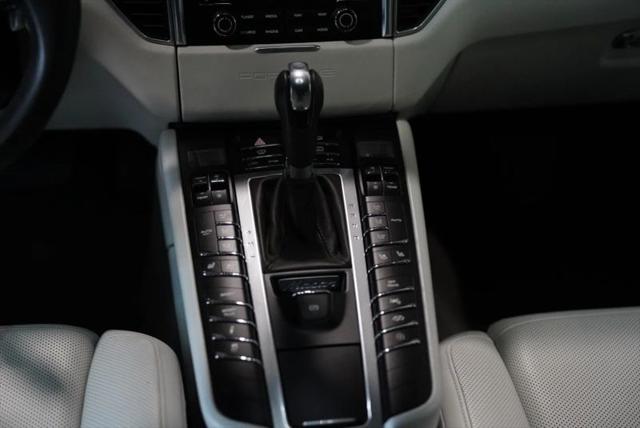 2018 Porsche Macan Base